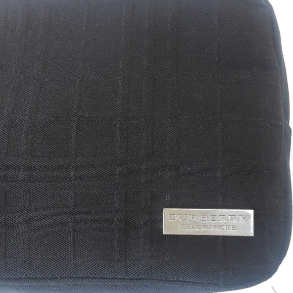 BURBERRY TRAVEL BAG,"BURBERRY FRAGRANCE ". - Picture 8 of 8